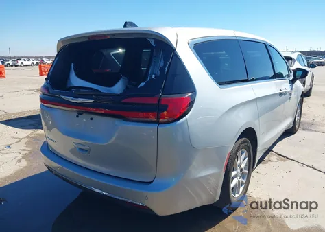 2026 Chrysler Pacifica Select from USA, damaged, VIN 2C4RC1BG6TR178343